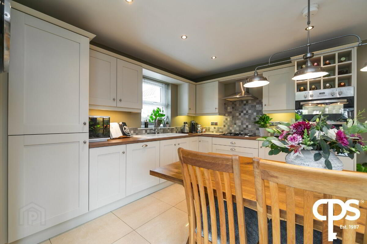 30 Ayrshire Gardens 8 of 34