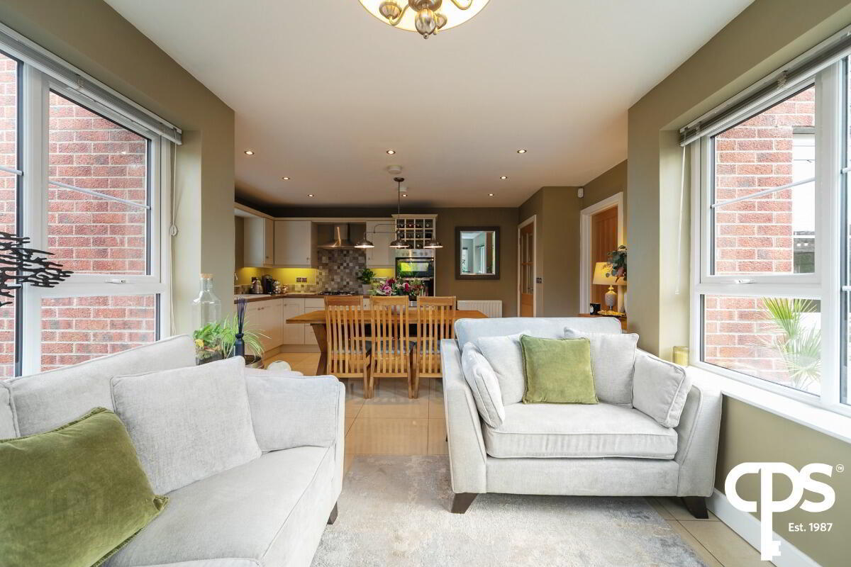 30 Ayrshire Gardens 13 of 34