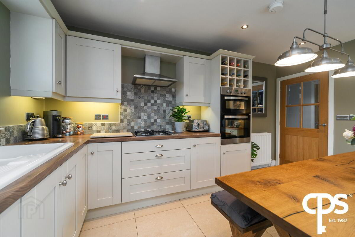 30 Ayrshire Gardens 9 of 34