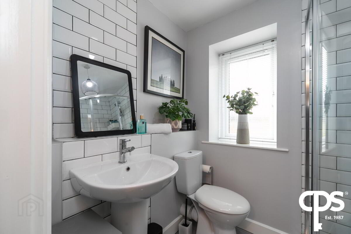 30 Ayrshire Gardens 21 of 34