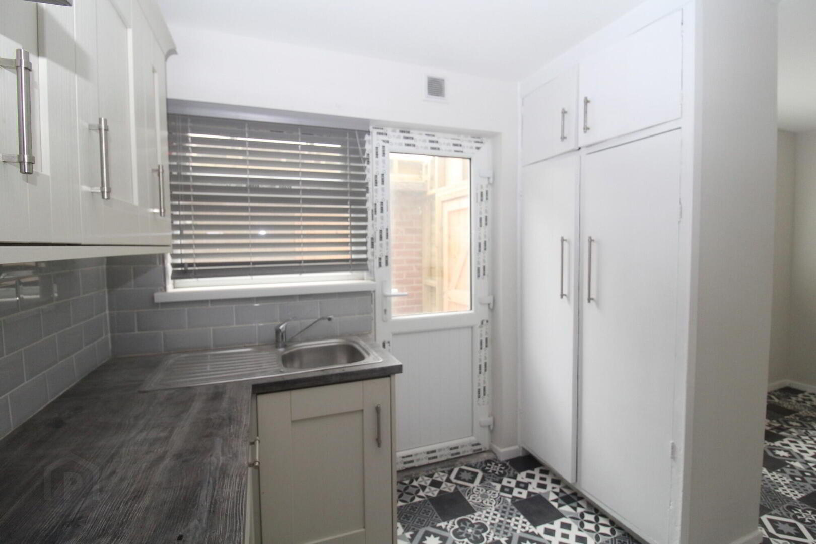 32 Spelga Place 5 of 12