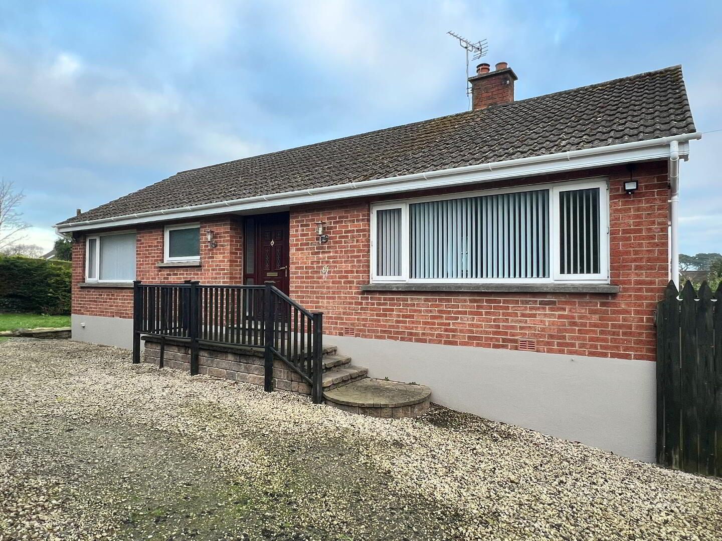 81 Seahill Road 1 of 14