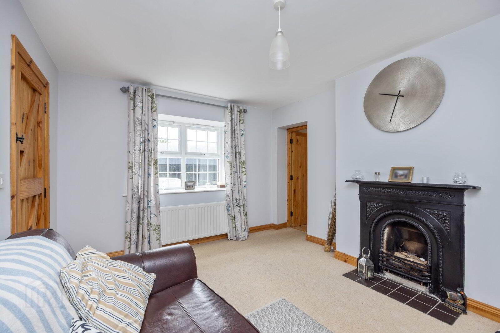 91 Mettican Road 10 of 26