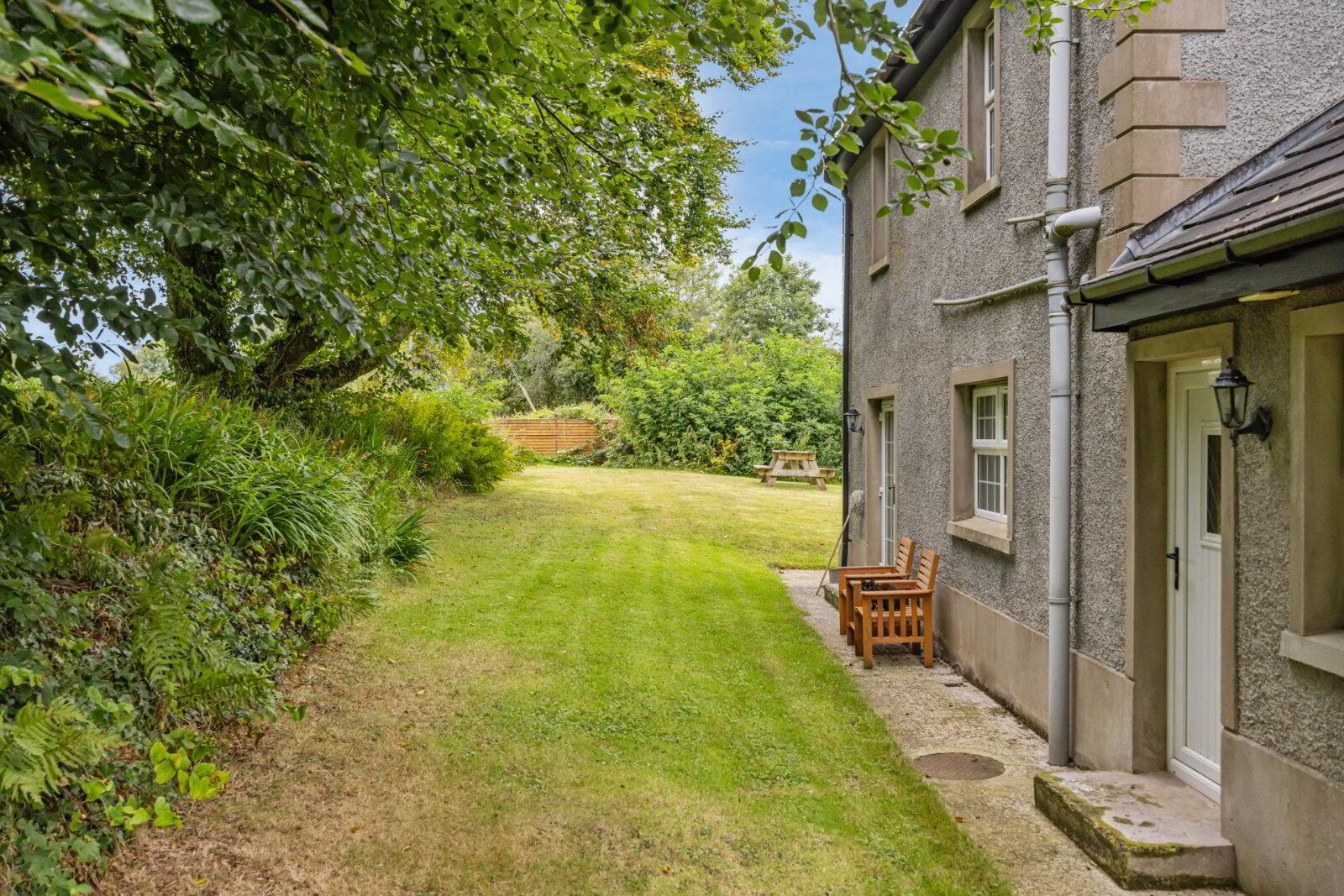 91 Mettican Road 22 of 26