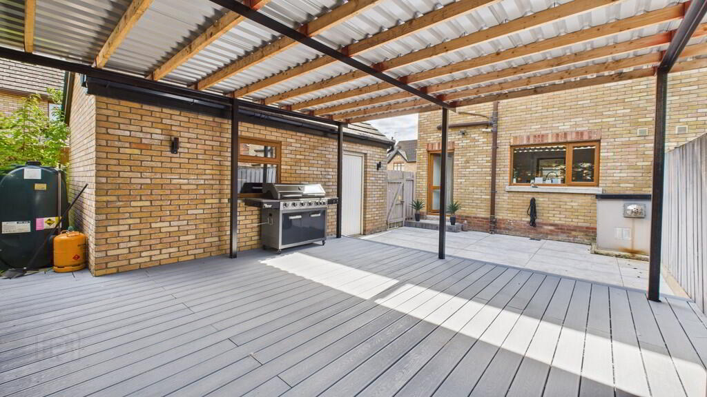 14 Stonebridge Drive 16 of 21