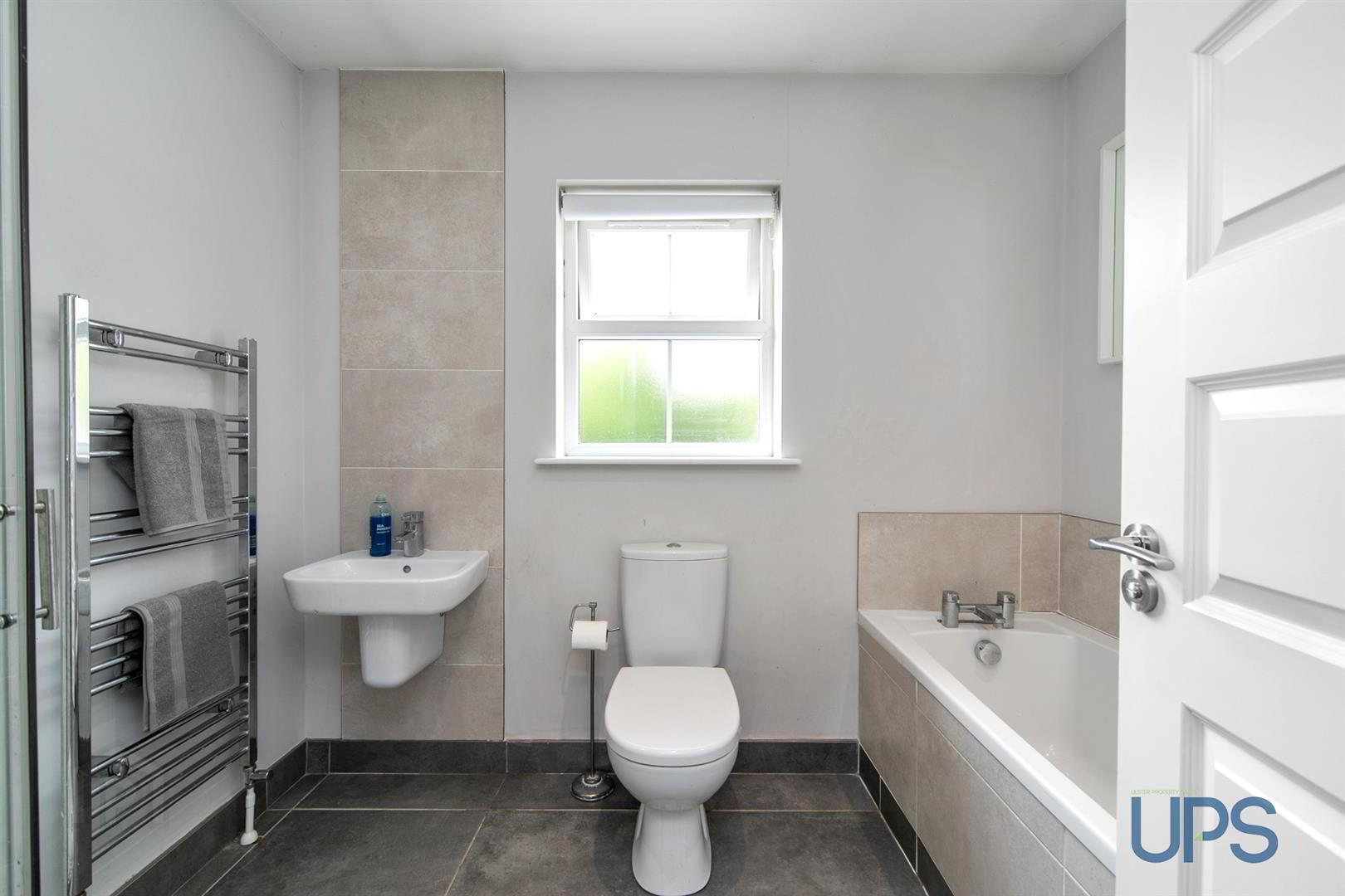 17 Huntingdon Hill 21 of 31