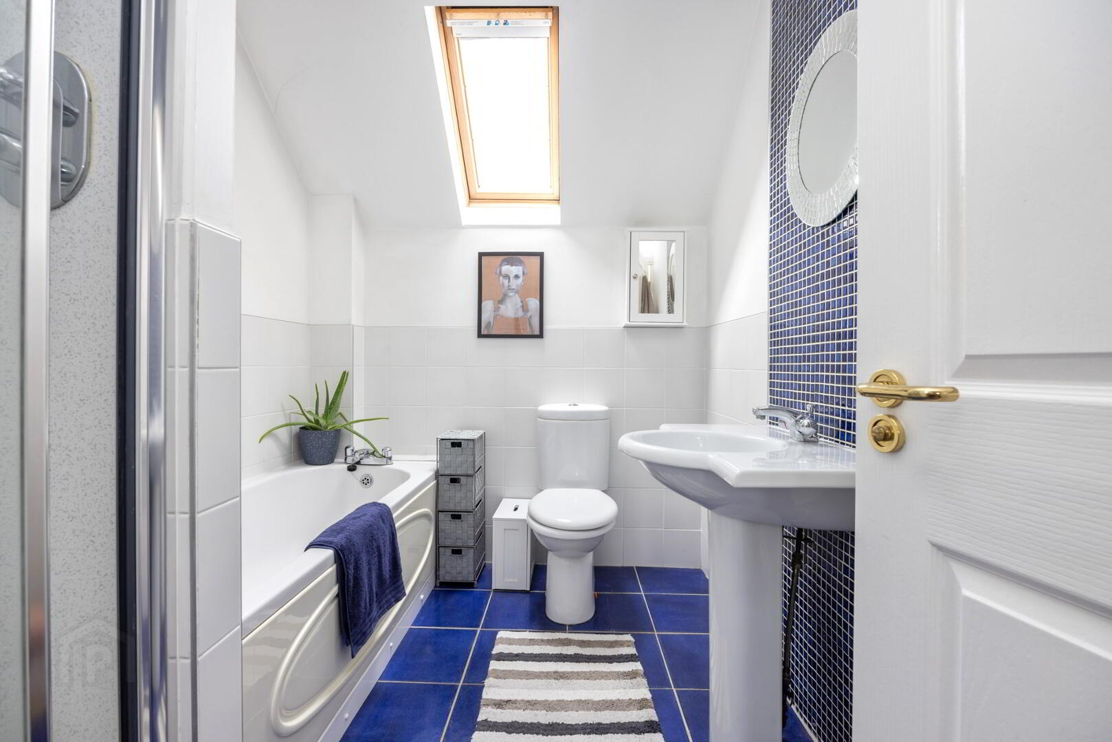 1 Mill Mews 26 of 28