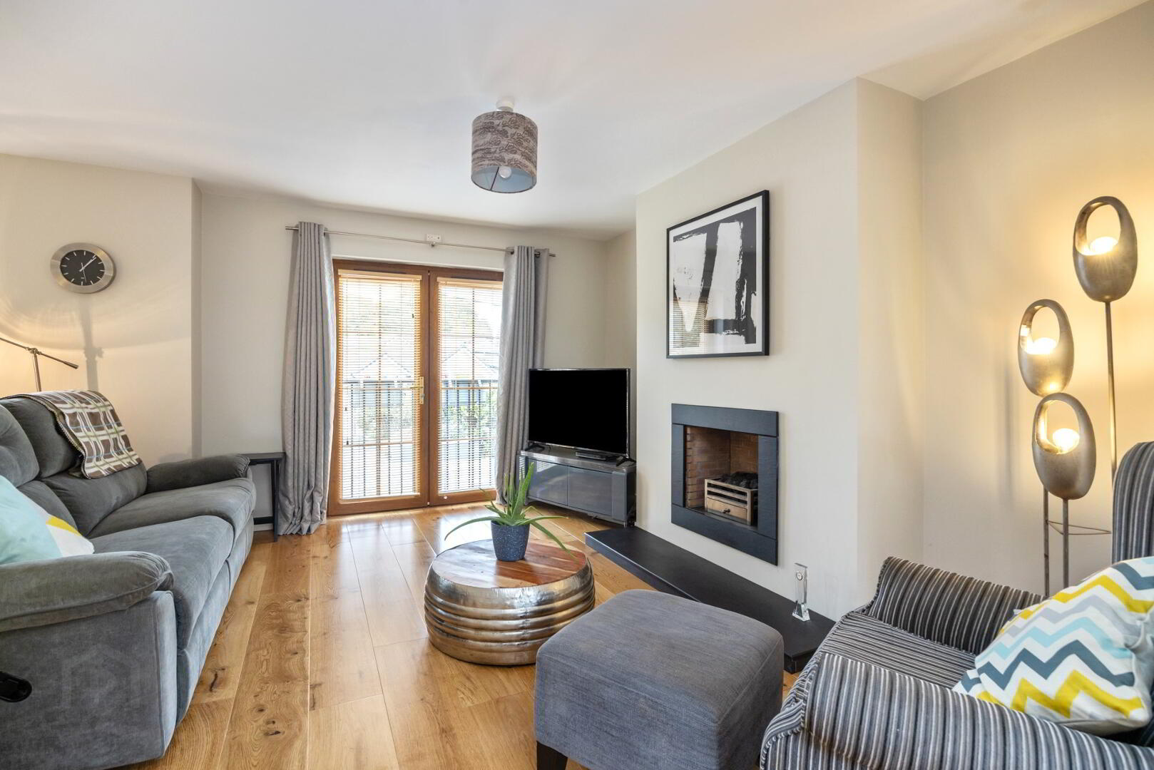 1 Mill Mews 8 of 28