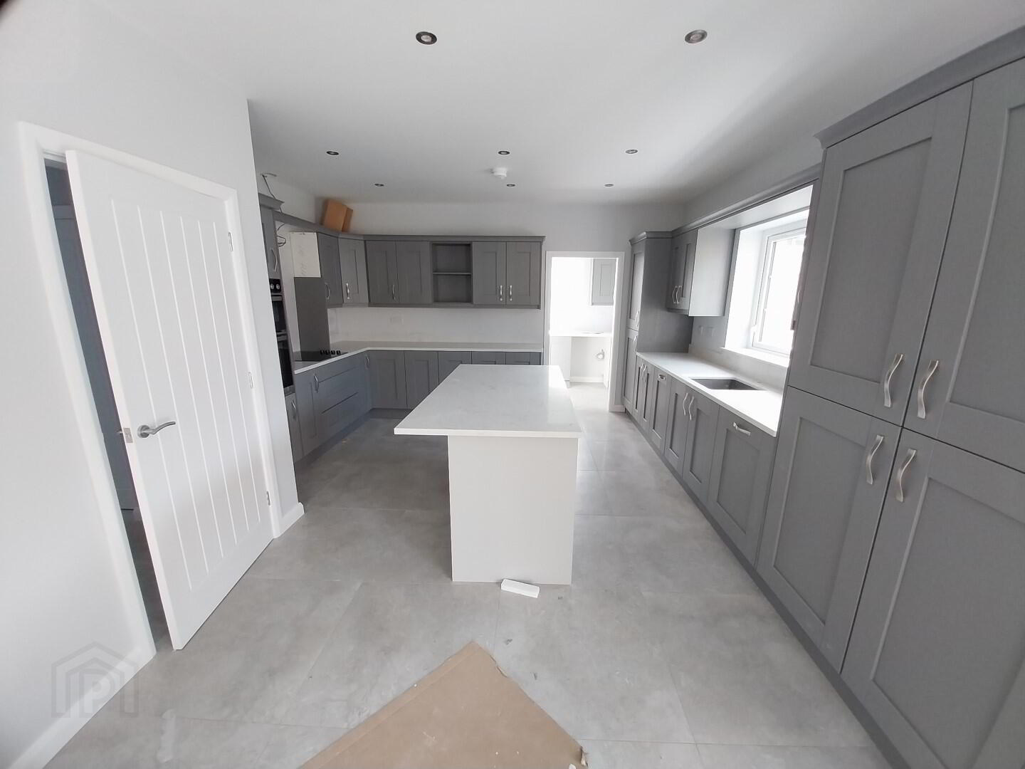 HTB -  Full Turnkey Finish 9 of 34