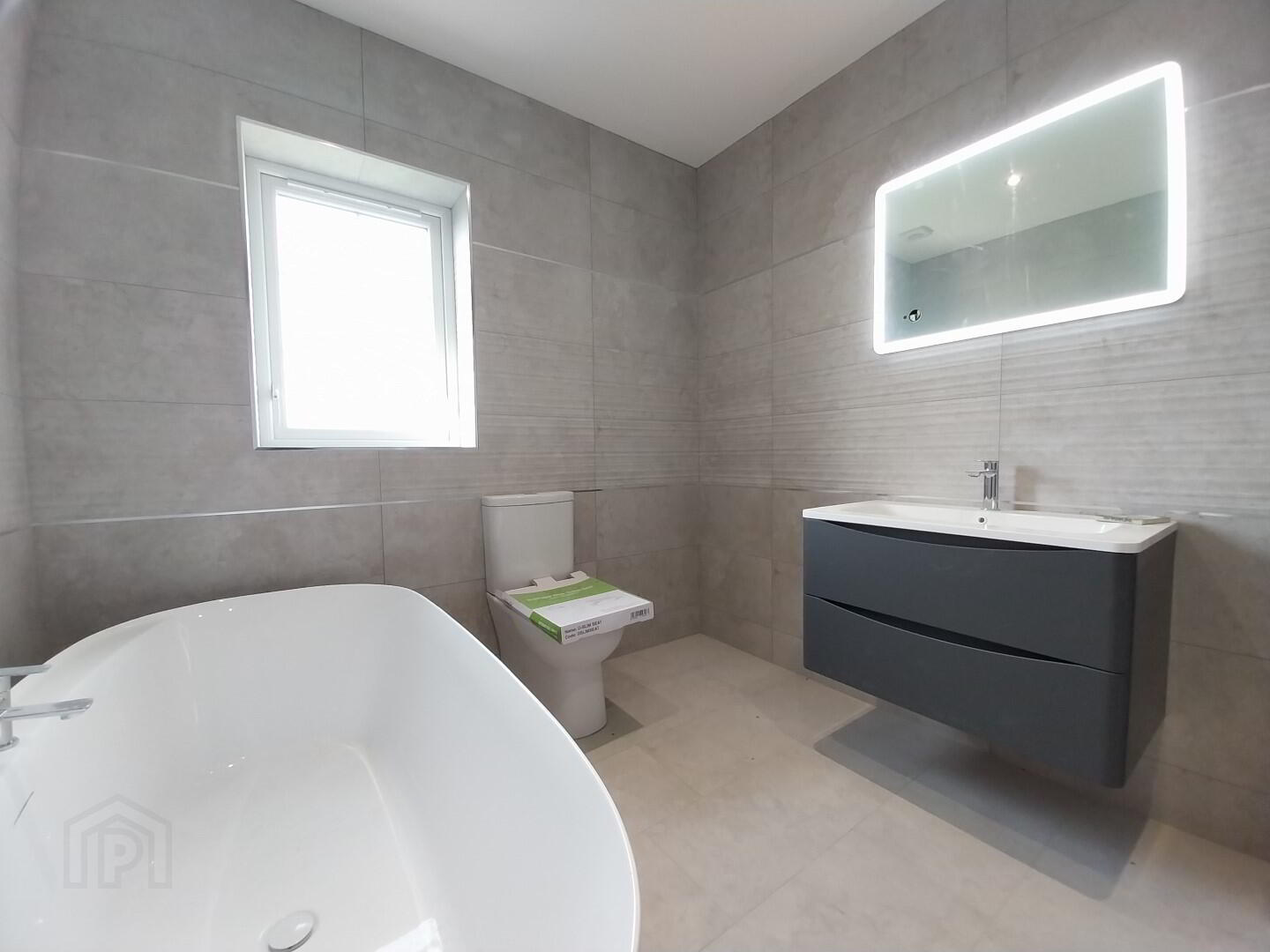 HTB -  Full Turnkey Finish 27 of 34