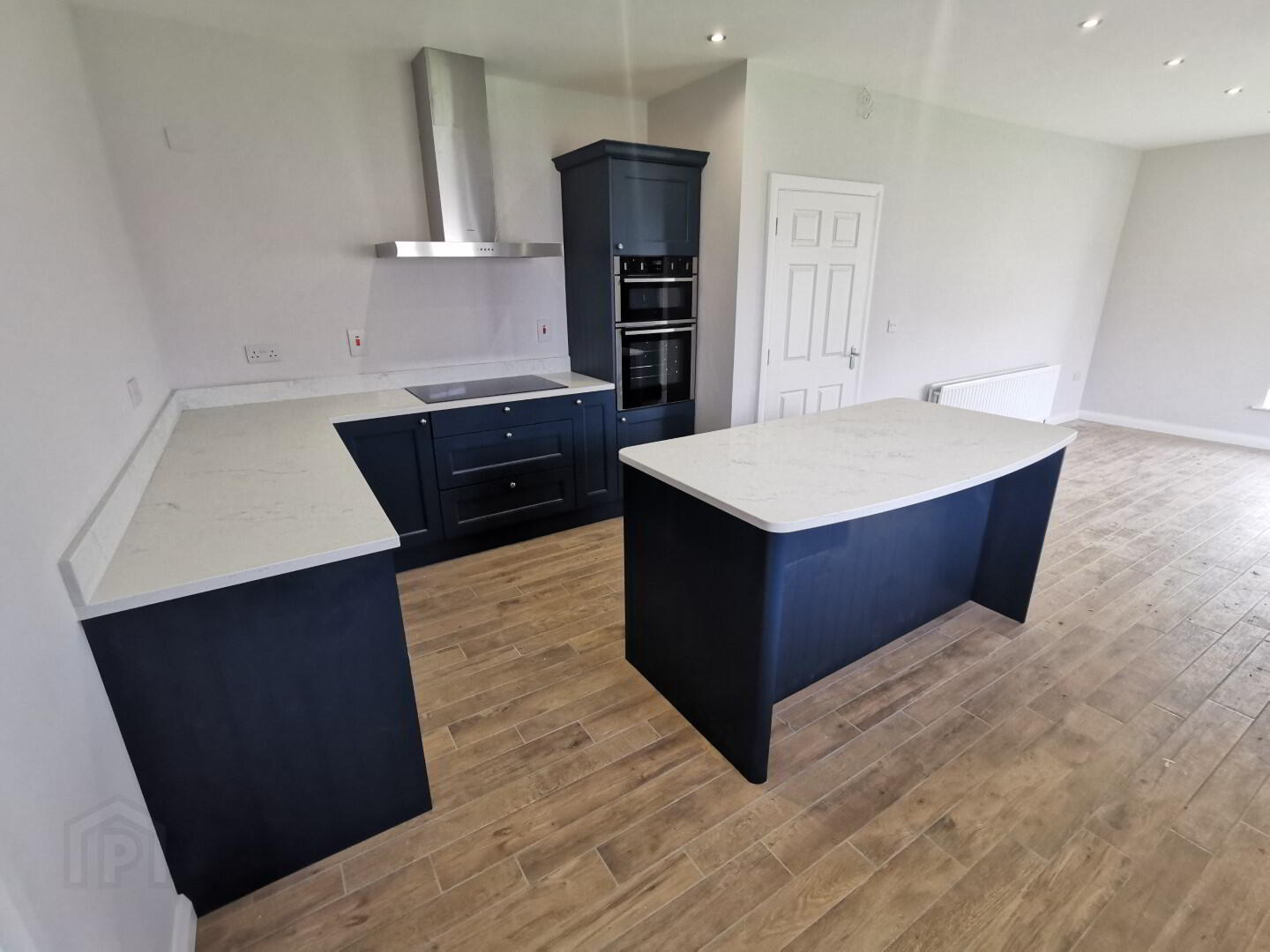HTB -  Full Turnkey Finish 15 of 34