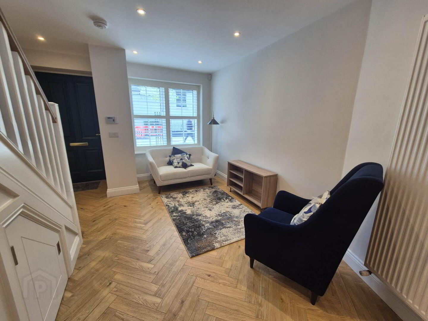 property description image