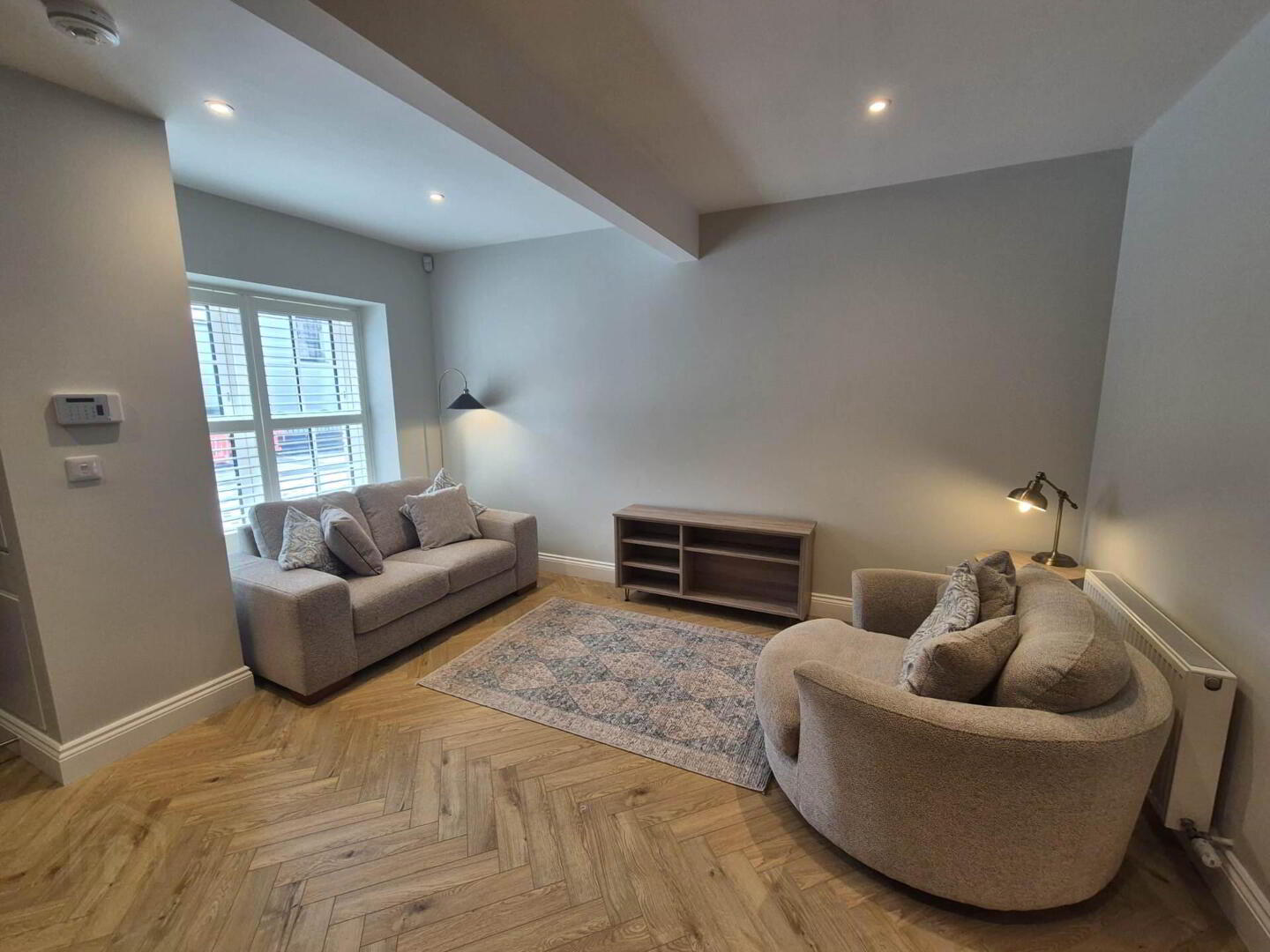 property description image