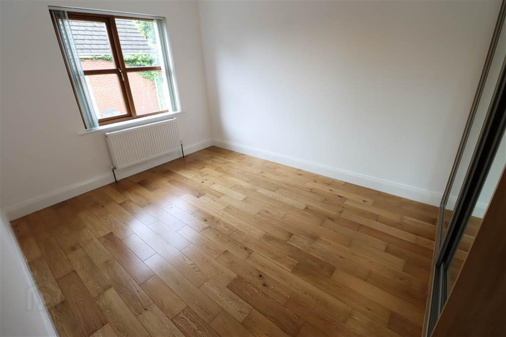 Apt 4, 58 Old Dundonald Road 10 of 10