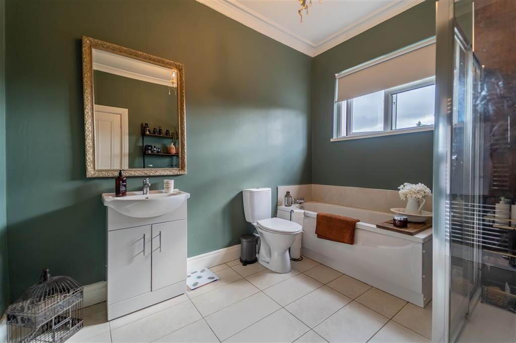 3 Osborne Drive 33 of 43