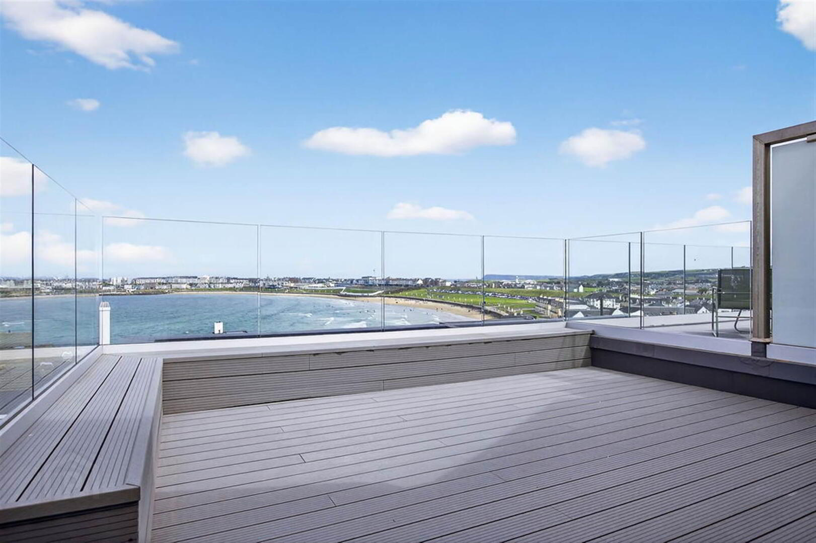 Blackrock Apartments, 46d Dhu Varren 20 of 37