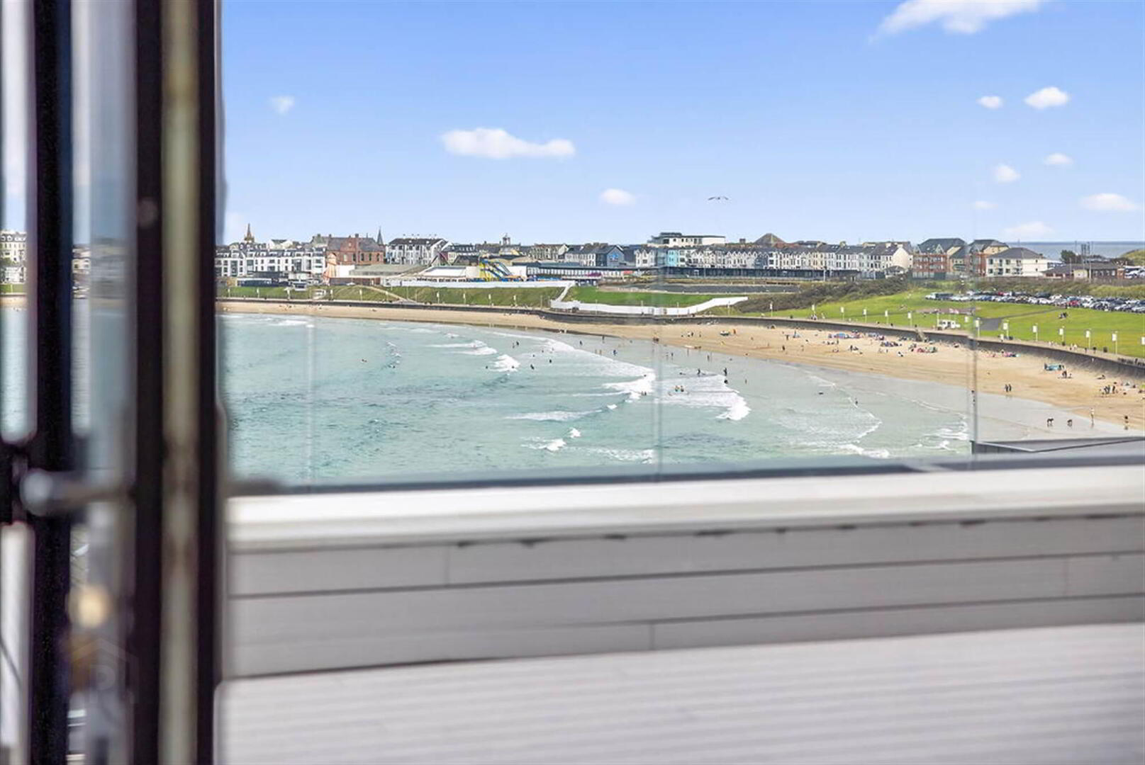 Blackrock Apartments, 46d Dhu Varren 23 of 37