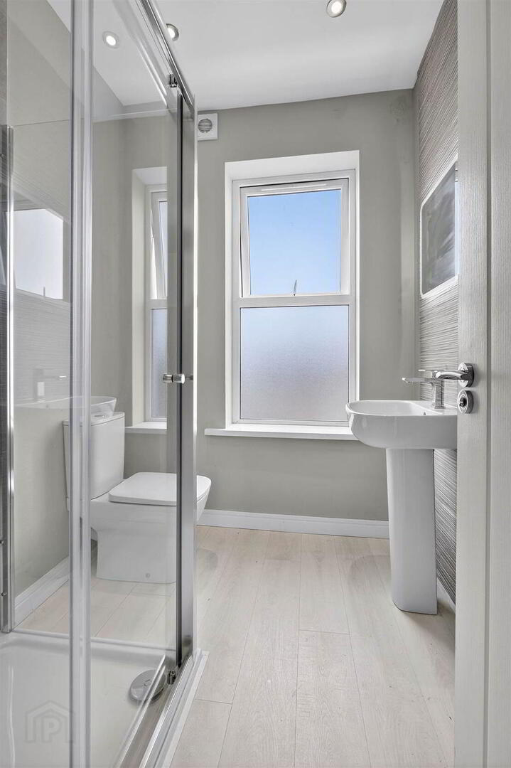Blackrock Apartments, 46d Dhu Varren 26 of 37