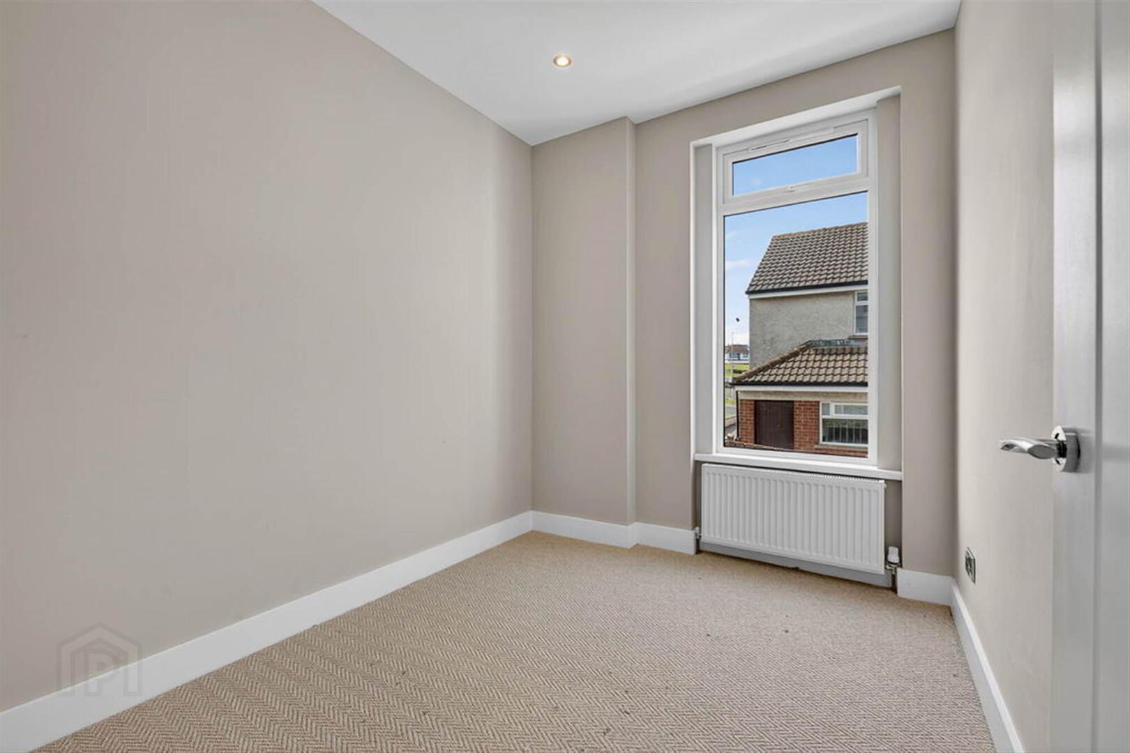 Blackrock Apartments, 46b Dhu Varren 22 of 36