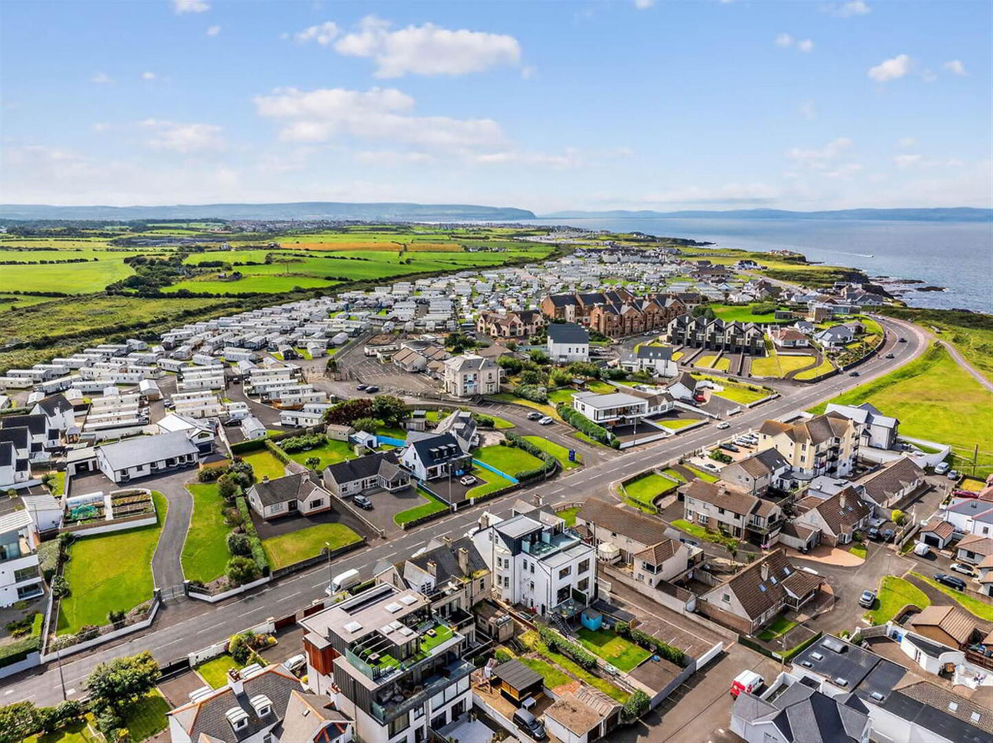 Blackrock Apartments, 46b Dhu Varren 33 of 36