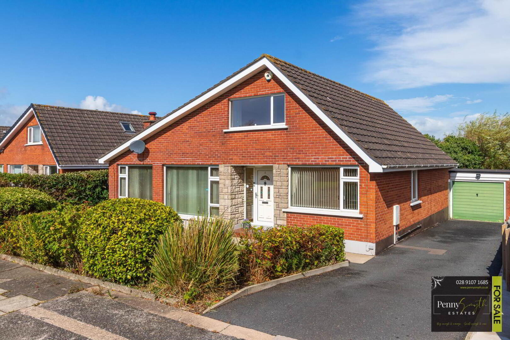 4 Silverbirch Crescent 1 of 52