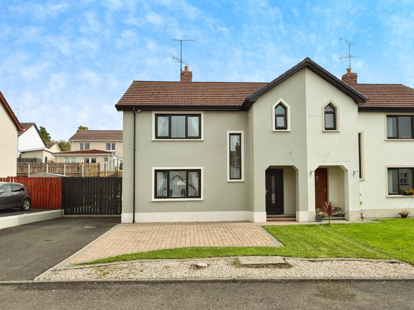 property description image