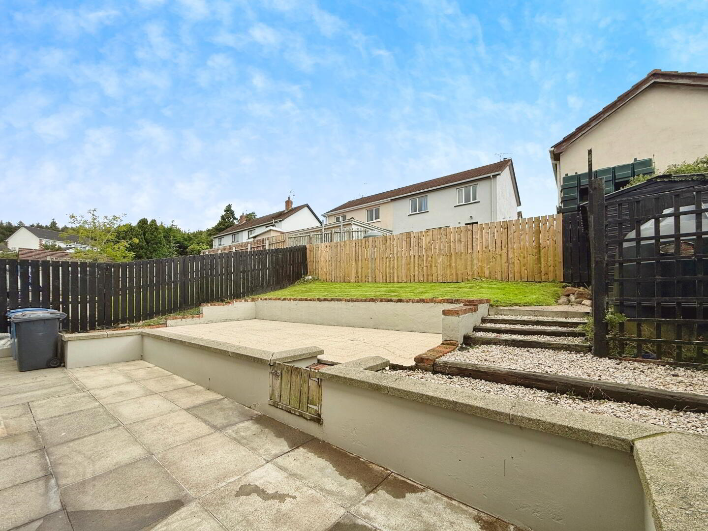 17 Manor Mews 28 of 30