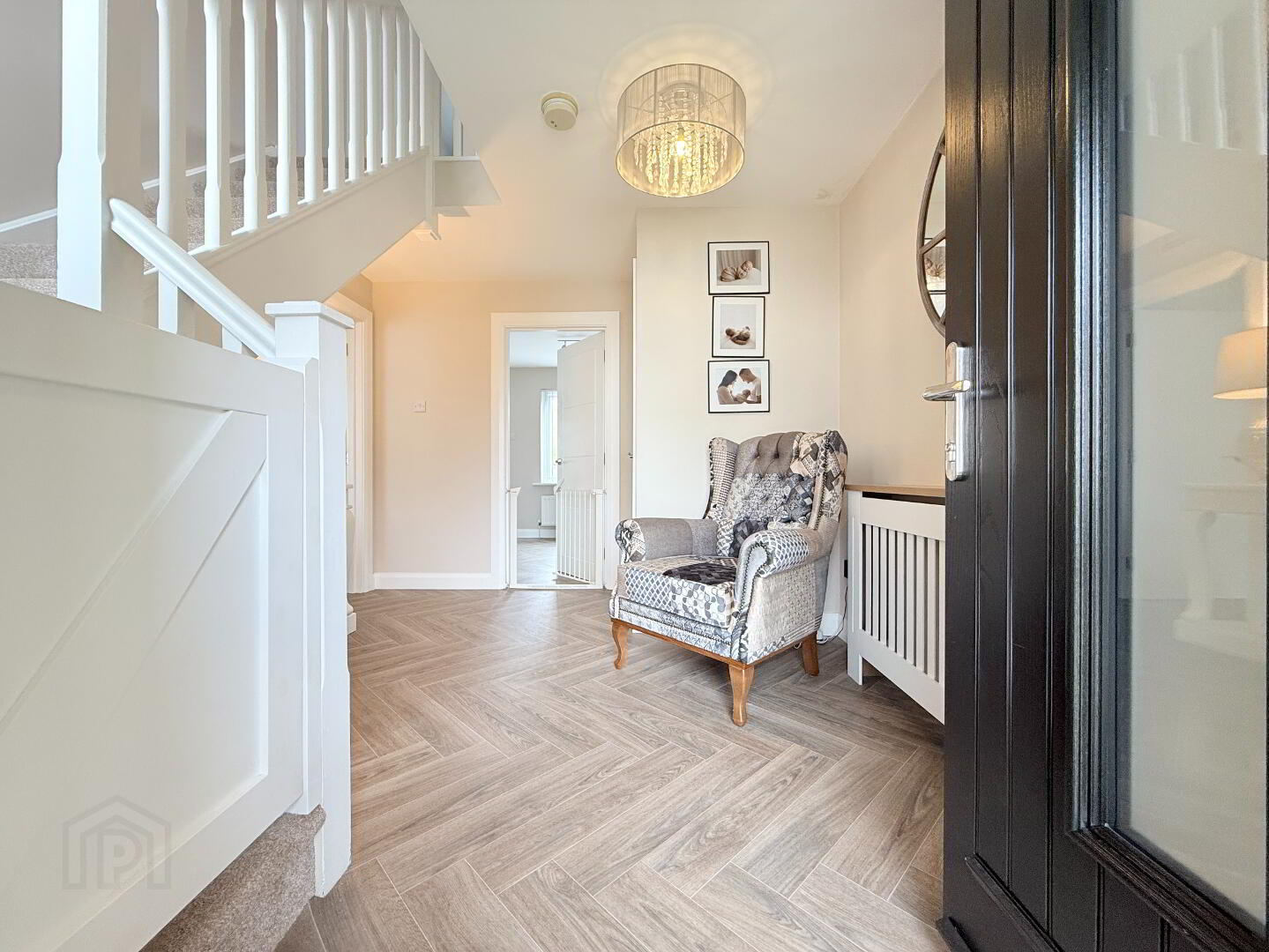 17 Manor Mews 3 of 30