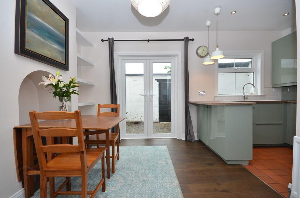 14 Loopland Road 5 of 13