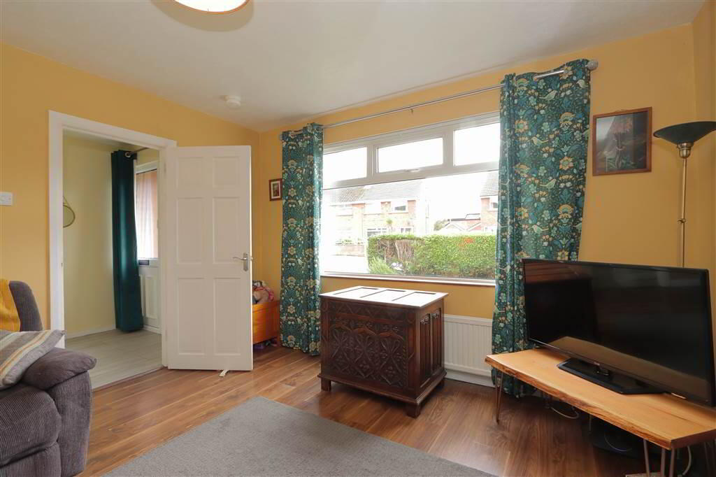 11 Dalton Park 5 of 21