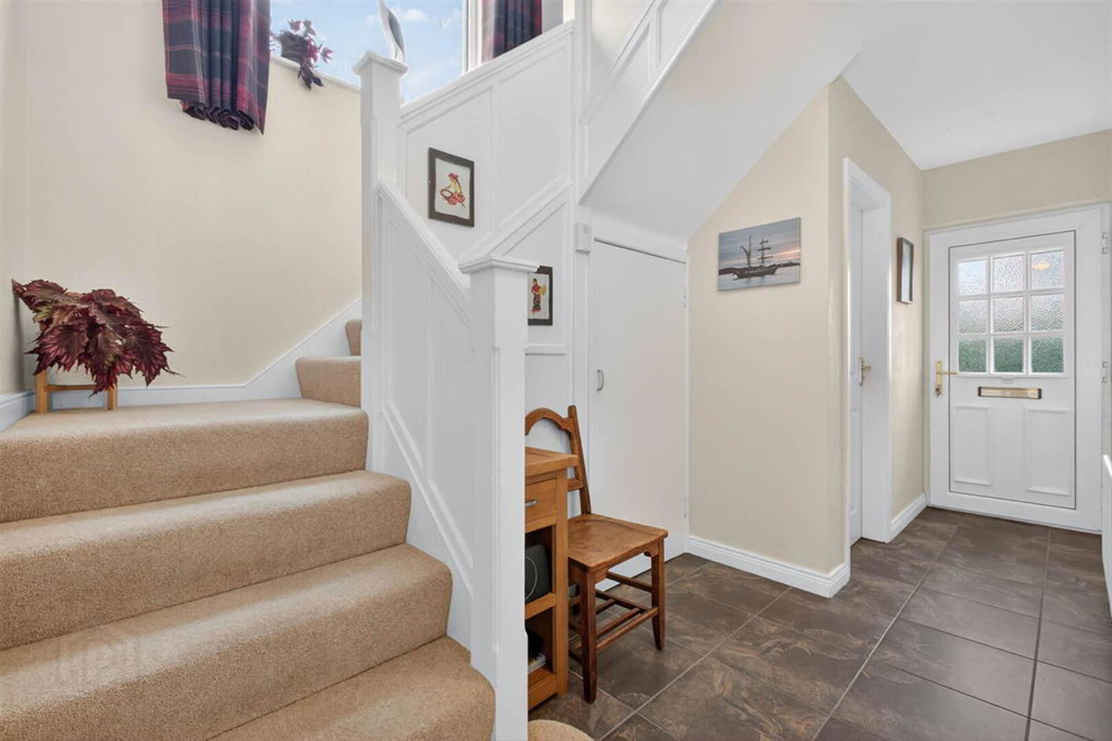 12 Lisanduff Avenue 5 of 32