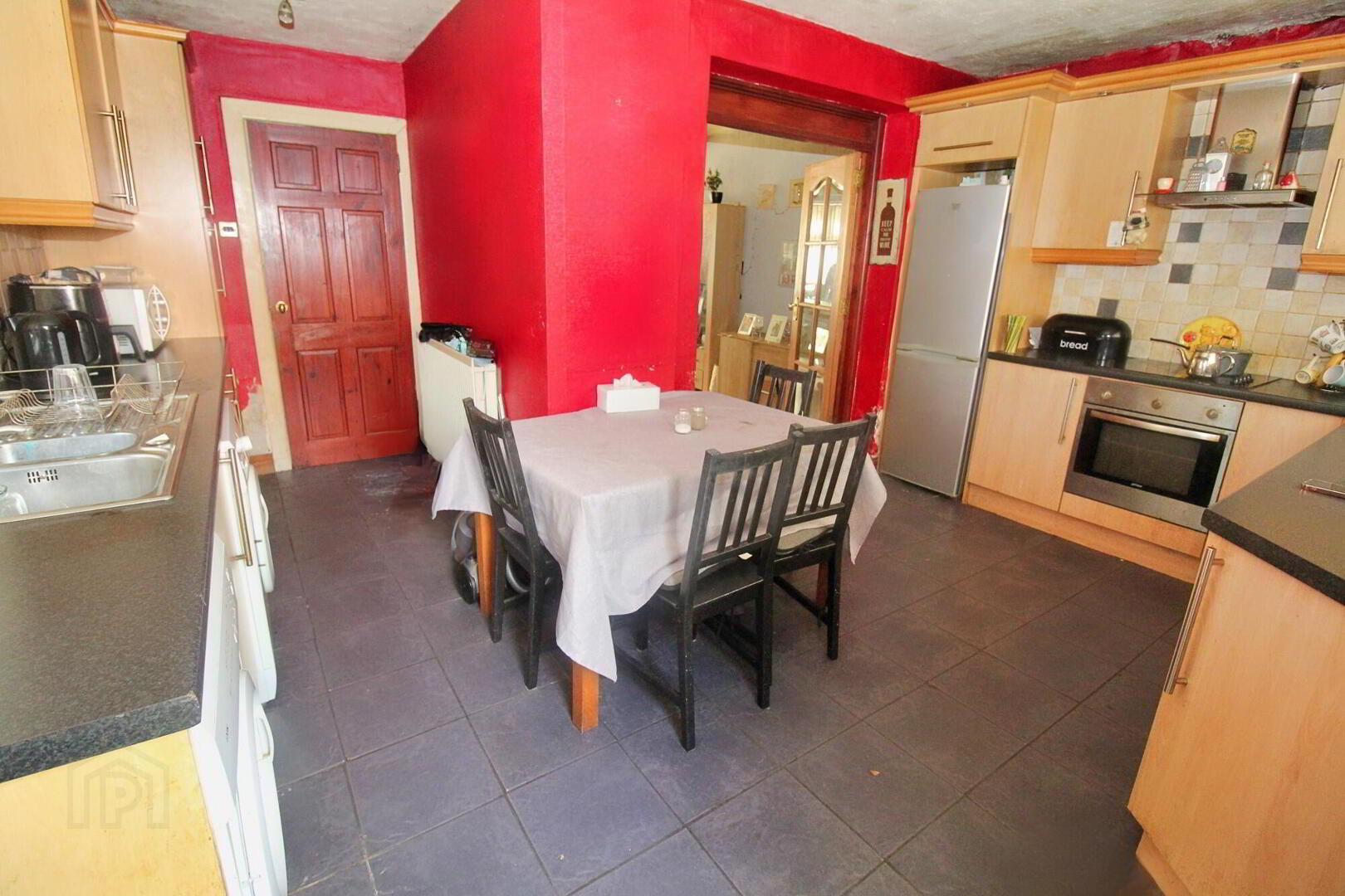 166 Cregagh Road 4 of 8