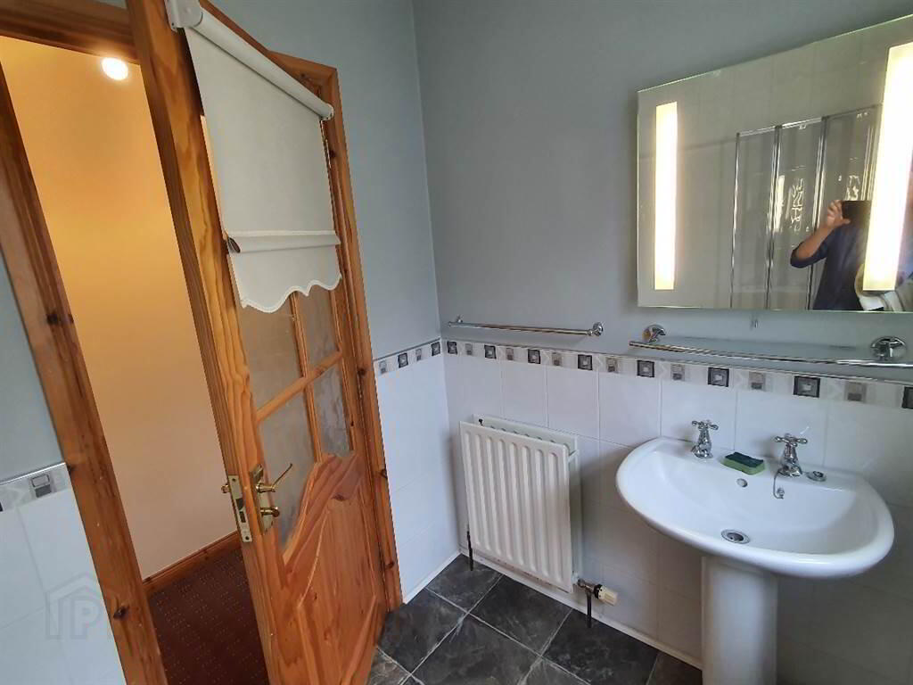 19 Fountain Street 6 of 20