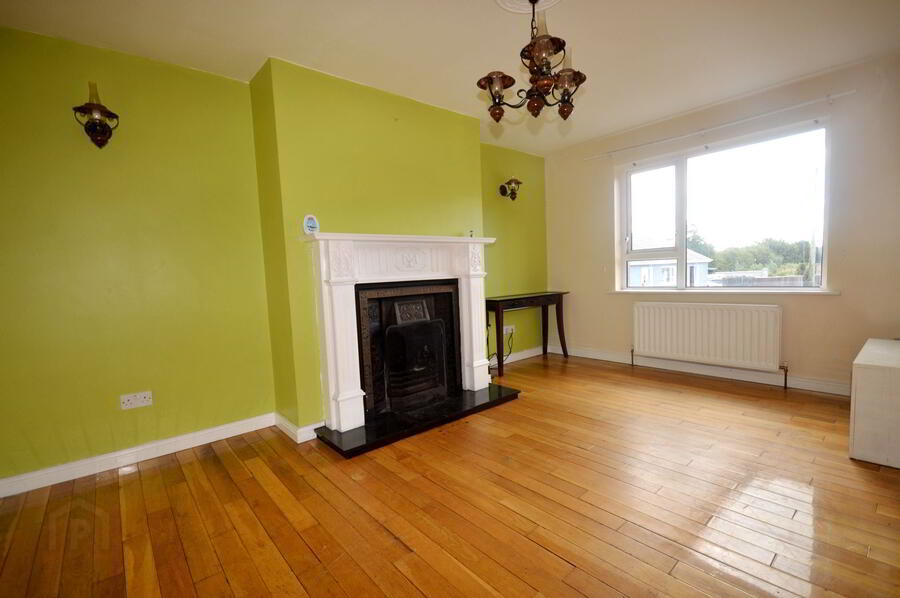 No 143 Milltown 3 of 19