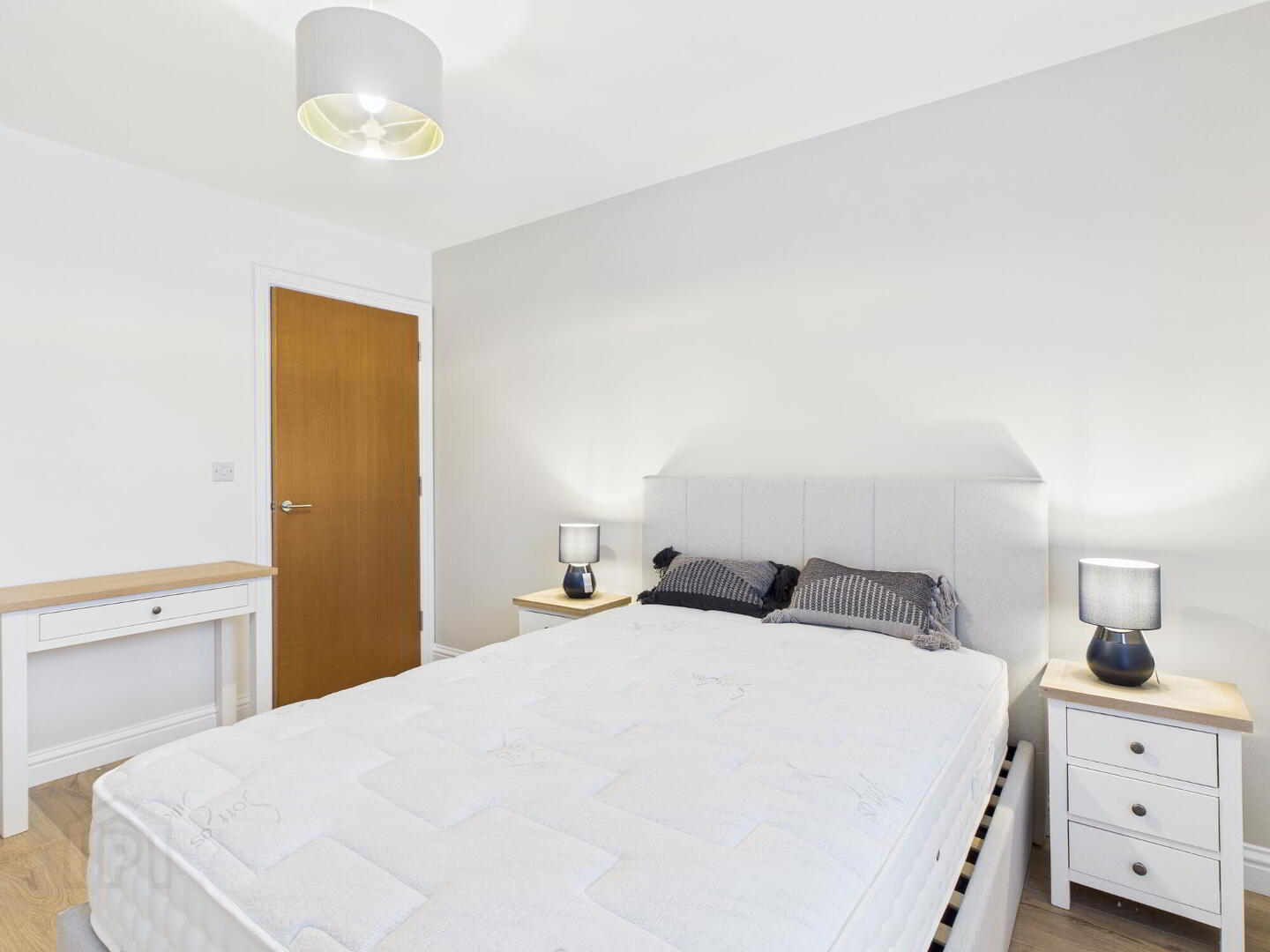 Grafton Court, 85 Kings Road 11 of 11