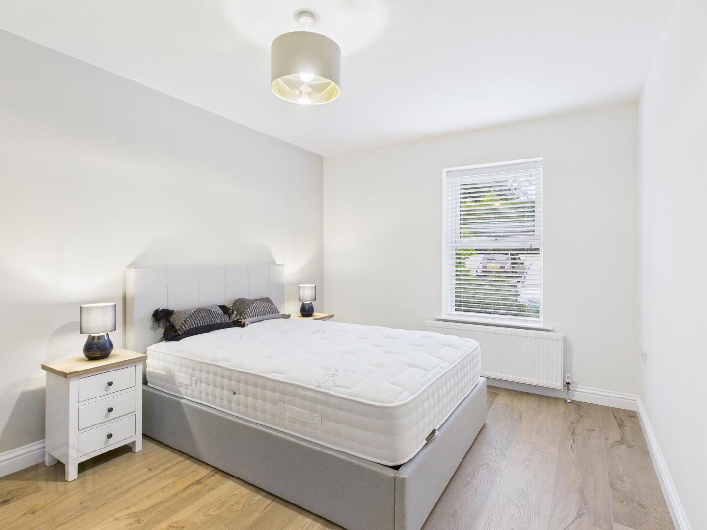 Grafton Court, 85 Kings Road 10 of 11