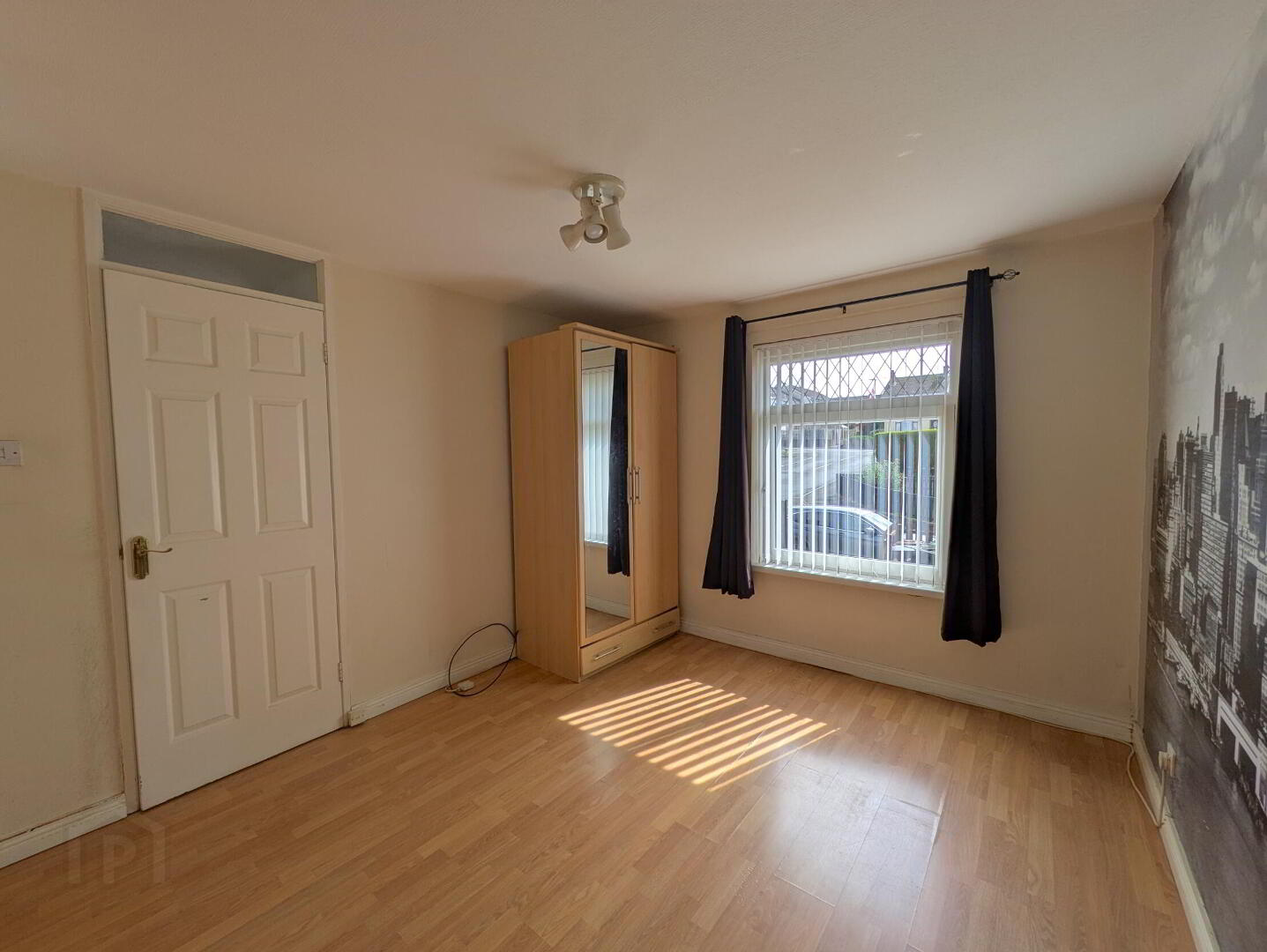 26 Hillhead Drive 5 of 9