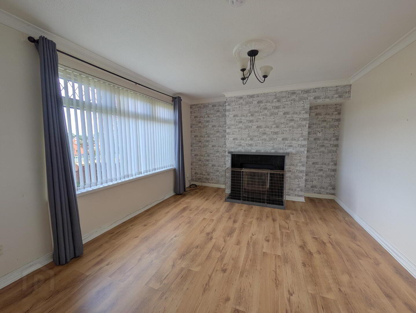 property description image
