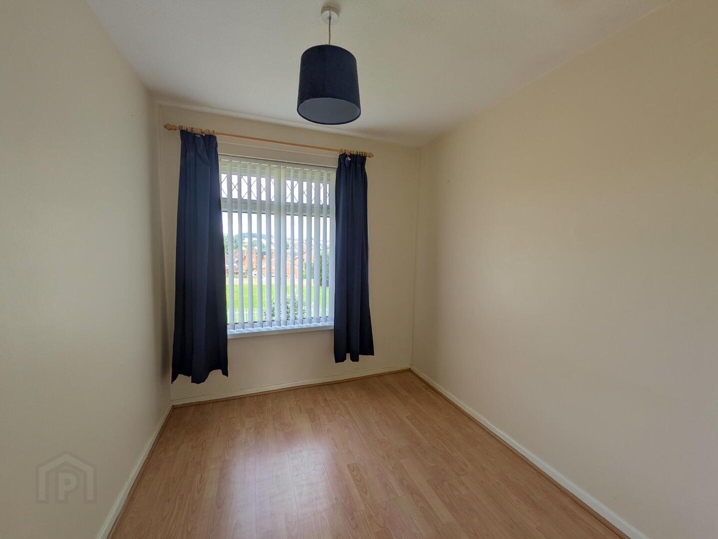 26 Hillhead Drive 7 of 9