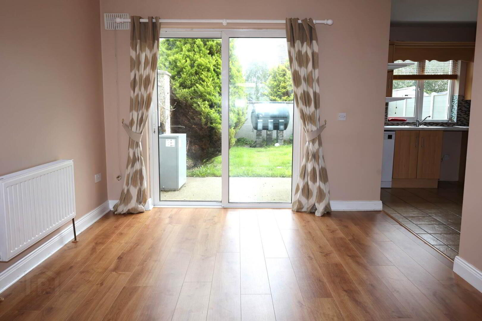 24 Rossmore 4 of 11