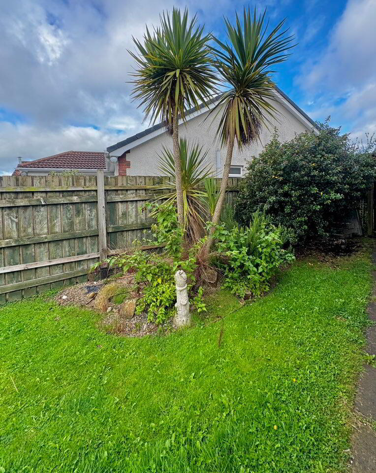 10 Castlehill Crescent 17 of 22