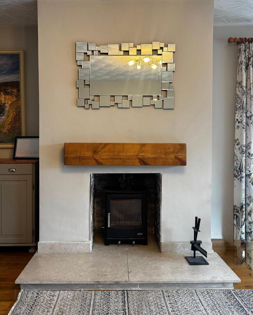 10 Castlehill Crescent 4 of 22