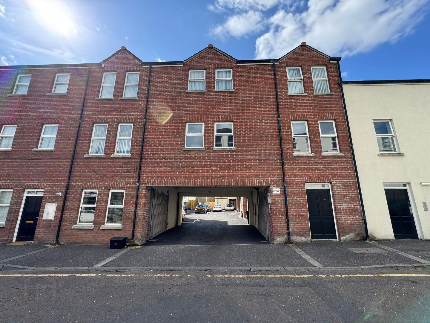 1 Cheston Close 6 of 16