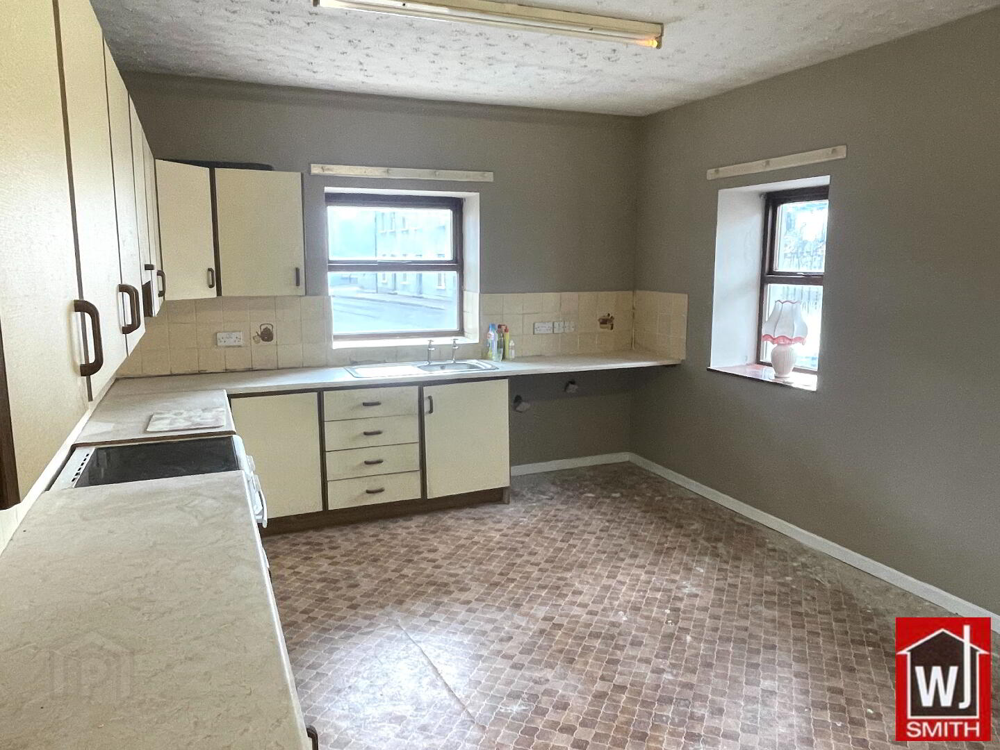 26 St Eugenes Street 8 of 37