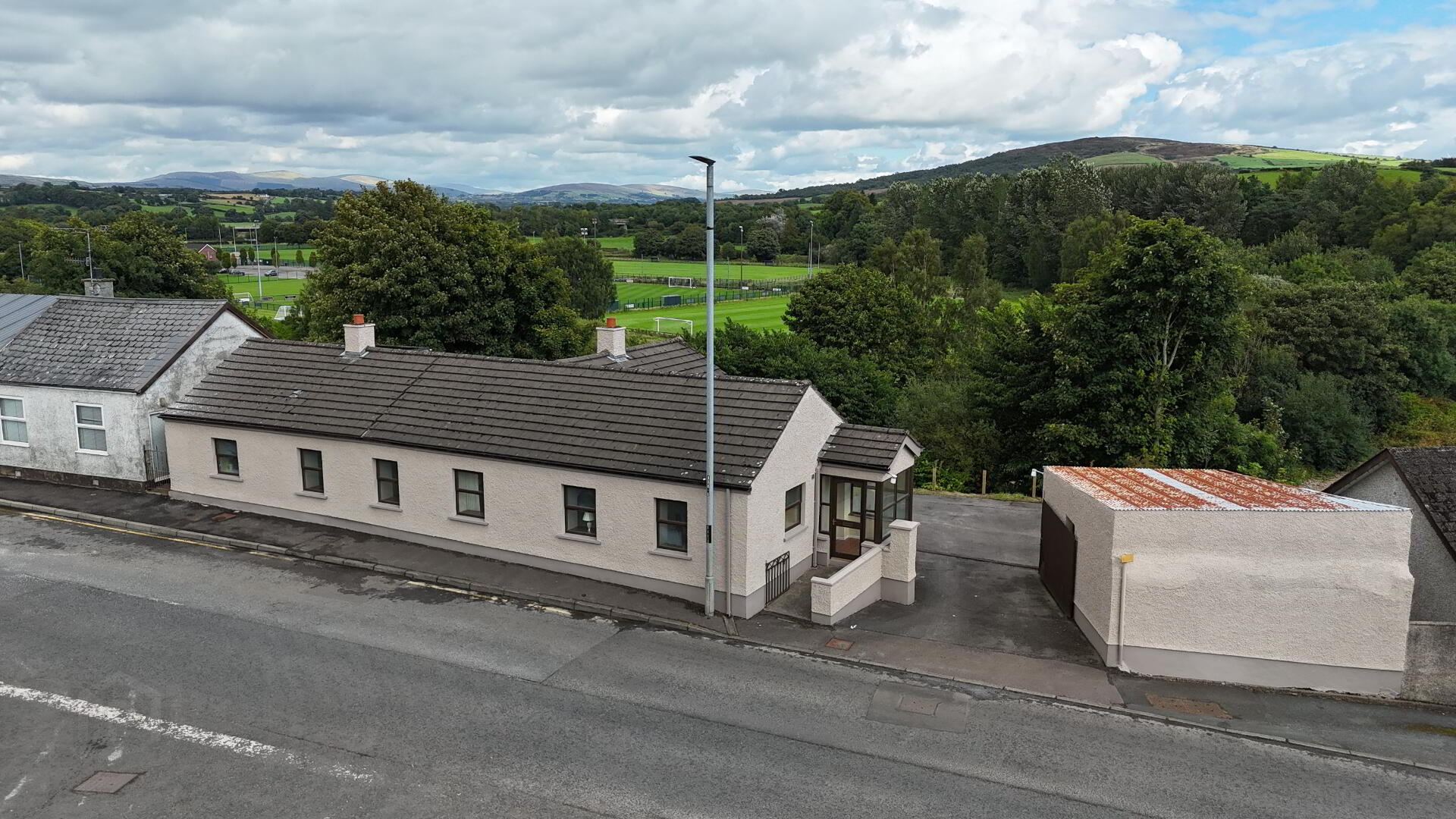 26 St Eugenes Street 1 of 37
