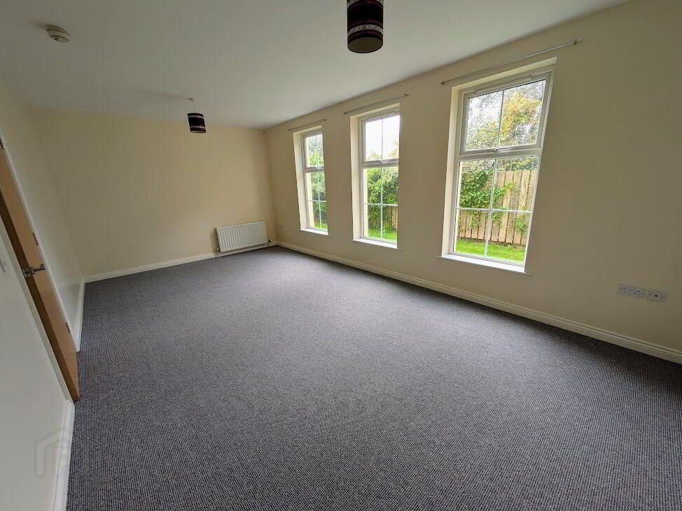 55 Upritchard Court 4 of 12
