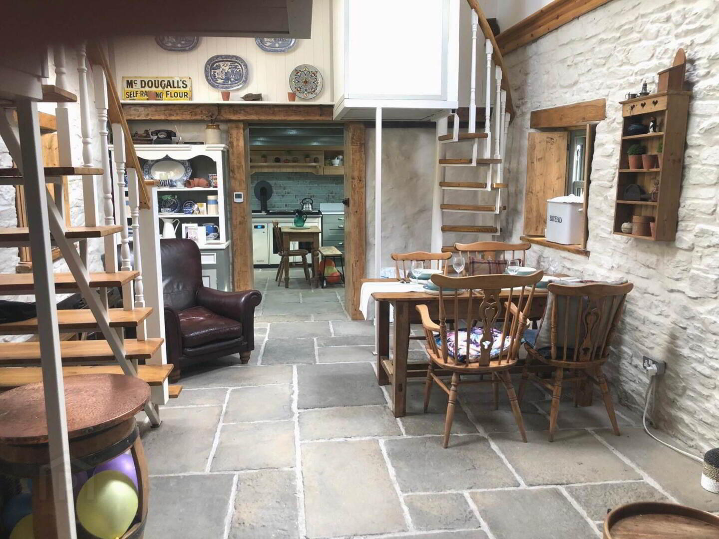 Hopesgate Cottage 4 of 21