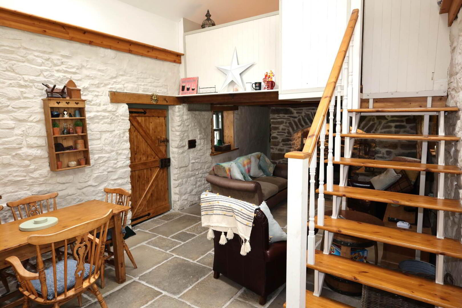 Hopesgate Cottage 6 of 21
