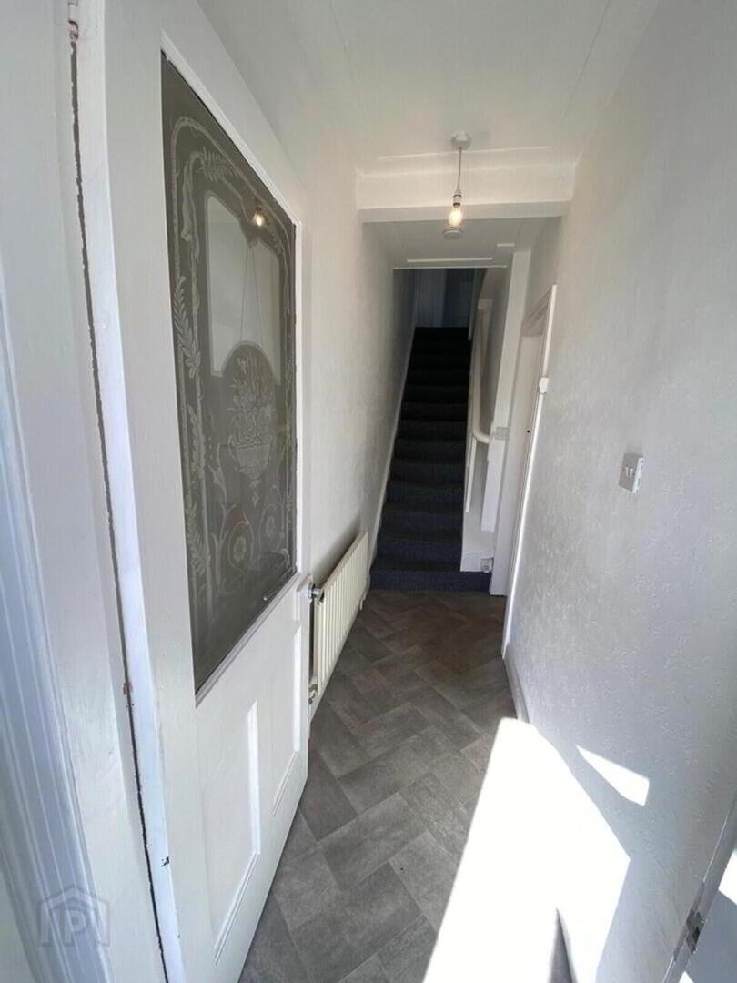 18 Clara Avenue 3 of 13