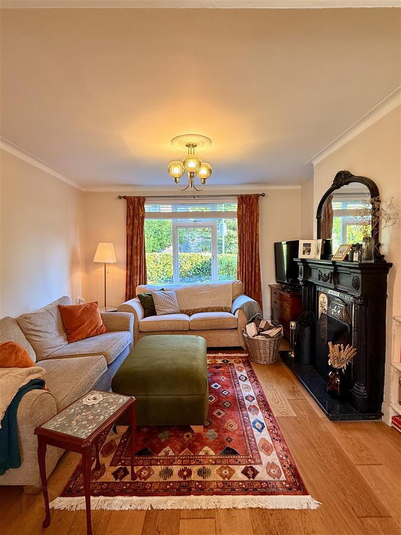 1 Alexandra Gardens 6 of 39